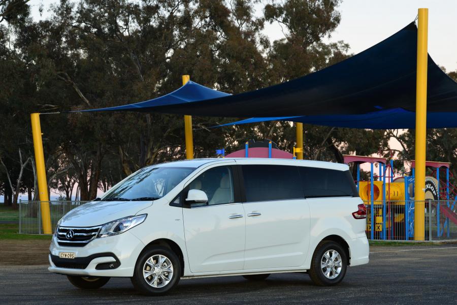  LDV G10 People Mover 2015 года  (фото 24 из 24)